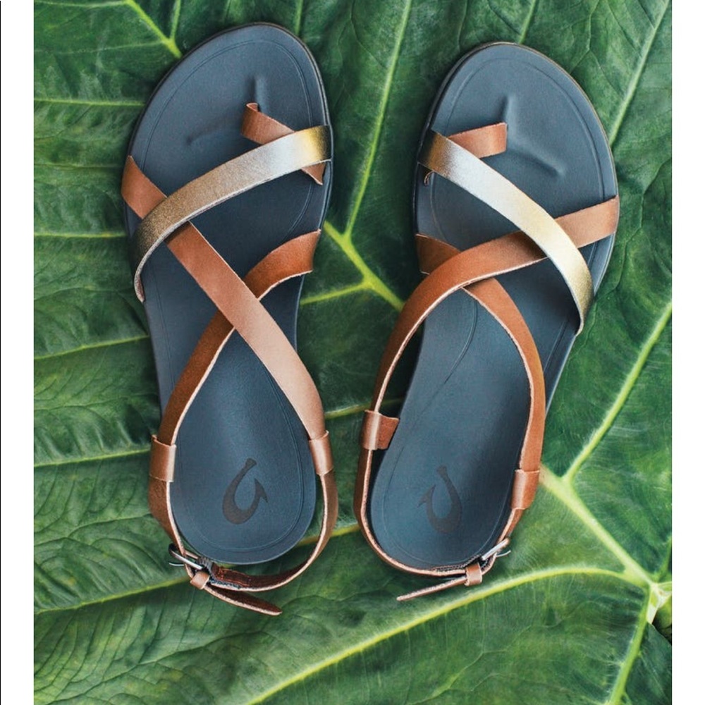 OluKai “Upena” sandals - NWT